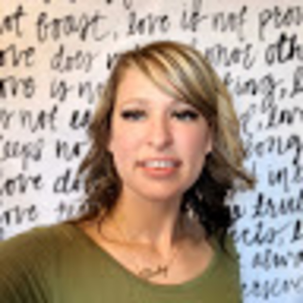 Meet your Posher, Monica